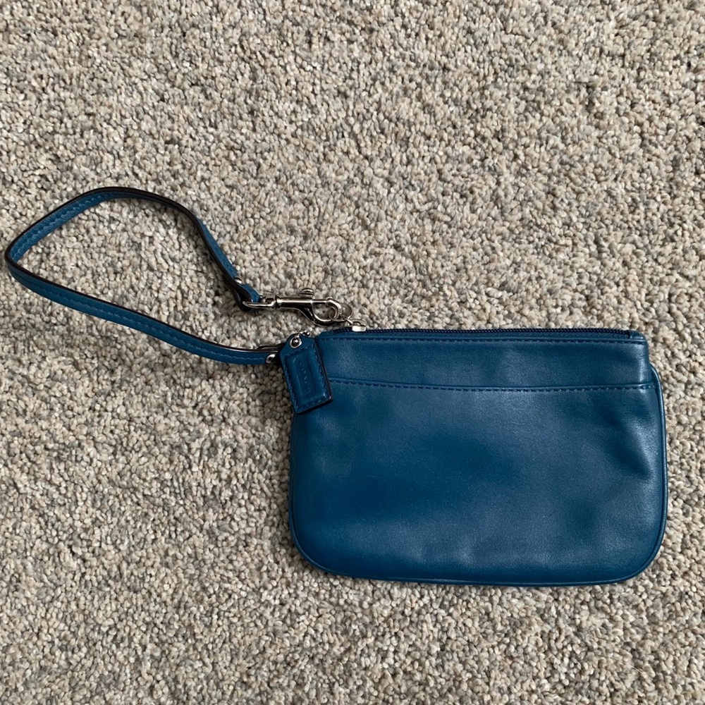 Coach • Blue Wristlet